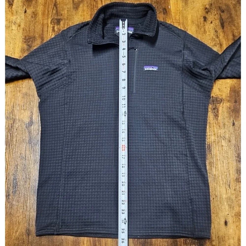 Patagonia Sweater Men Med Black R1 Regulator Fleece Pullover Half Zip Polartec